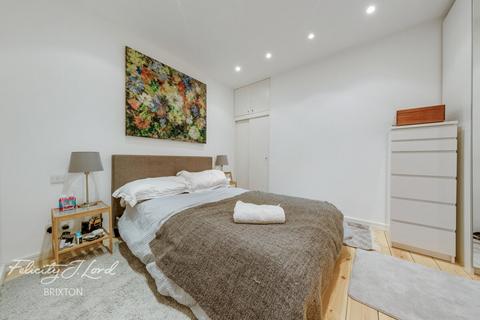 1 bedroom maisonette for sale, Christchurch Road, London