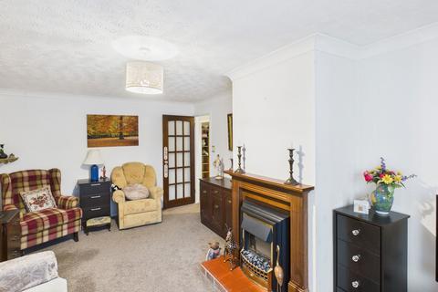 3 bedroom detached bungalow for sale, Lovell Gardens, Thetford IP25