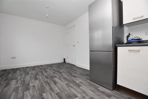 4 bedroom semi-detached house for sale, Bronte Close, East Ardsley, Wakefield, West Yorkshire