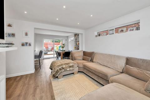 undefined, Gage Close, Royston SG8