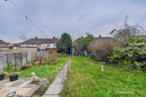 3 bedroom semi-detached house for sale, Fryent Crescent, London NW9