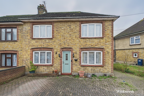 3 bedroom semi-detached house for sale, Fryent Crescent, London NW9