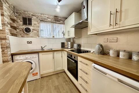 3 bedroom semi-detached house for sale, Howells Road, Dunvant, Swansea