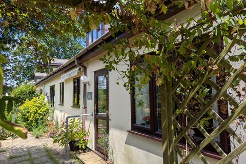 2 bedroom retirement property for sale, Orchard Cottages, Tavistock