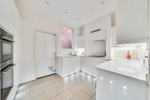 3 bedroom detached house for sale, Oakdale Road, Weybridge, KT13