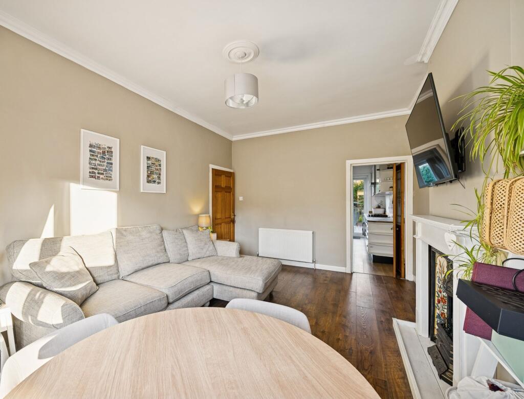 Kirriemuir 5