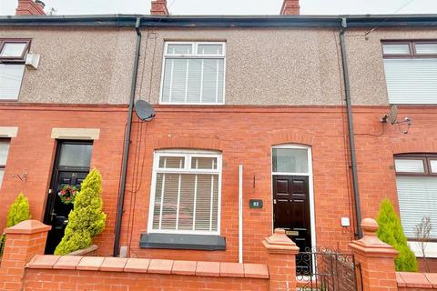 3 bedroom terraced house for sale, Widdows Street, Leigh