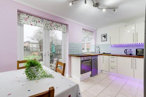 3 bedroom semi-detached house for sale, St. Johns Crescent, Nottingham NG15