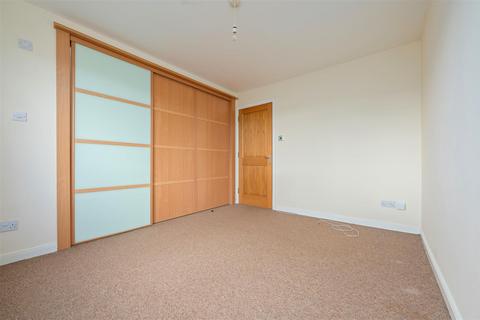 2 bedroom flat for sale, Flat H 32, Caledonia Court, Rosyth, KY11 2ZJ