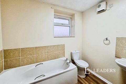 1 bedroom flat to rent, High Street, Lowestoft, Suffolk, NR32