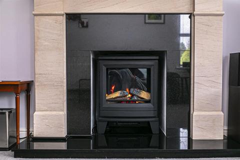 undefined, 85 East Craigs Rigg, Edinburgh, EH12 8JA