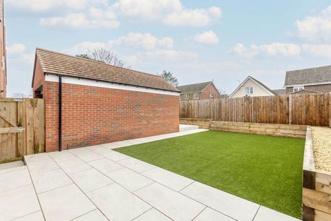 4 bedroom detached house for sale, Hawthorne Drive, Norwich NR13