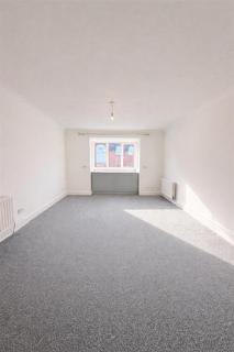 2 bedroom apartment for sale, South Court, Summerfields, Ingatestone CM4