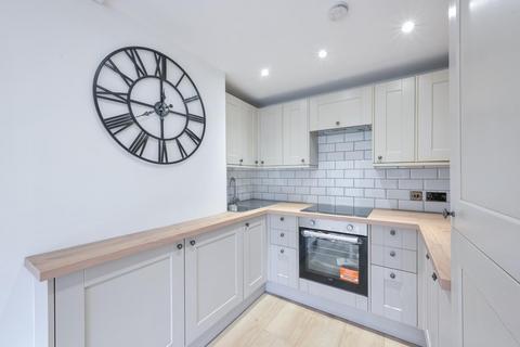 1 bedroom retirement property for sale, Homewater House, Epsom KT17