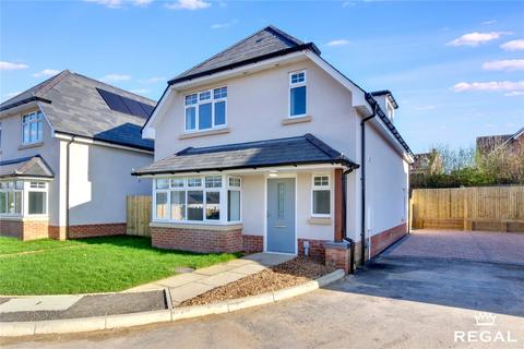 3 bedroom detached house for sale, Eleanor Gardens,, Walworth Road, SP11