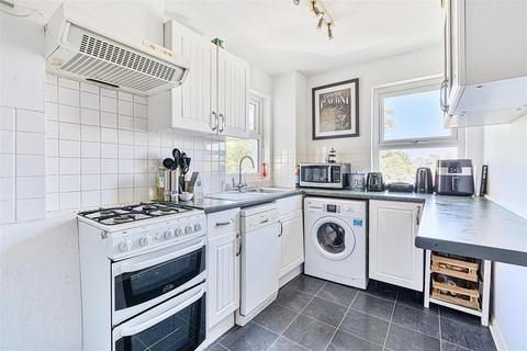 1 bedroom apartment for sale, Berrylands Road, Surbiton
