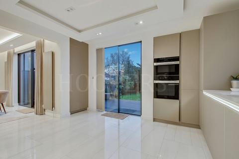 undefined, Helena Road, London, NW10