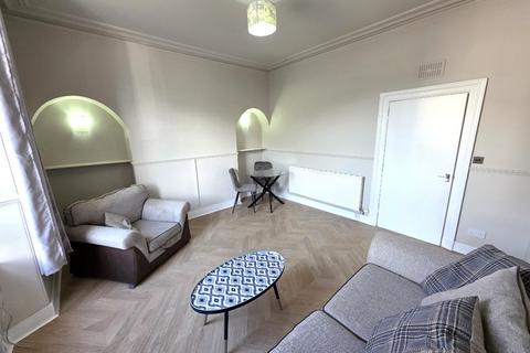 1 bedroom flat to rent, Holland Street, City Centre, Aberdeen, AB25