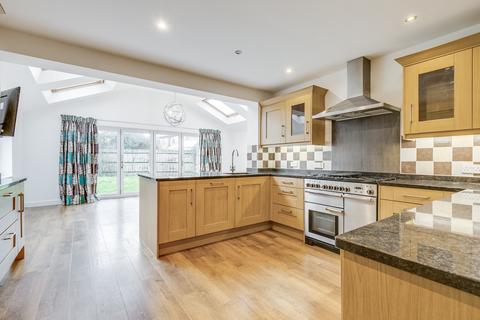5 bedroom detached house for sale, Abbeydore Grove, Milton Keynes, MK10