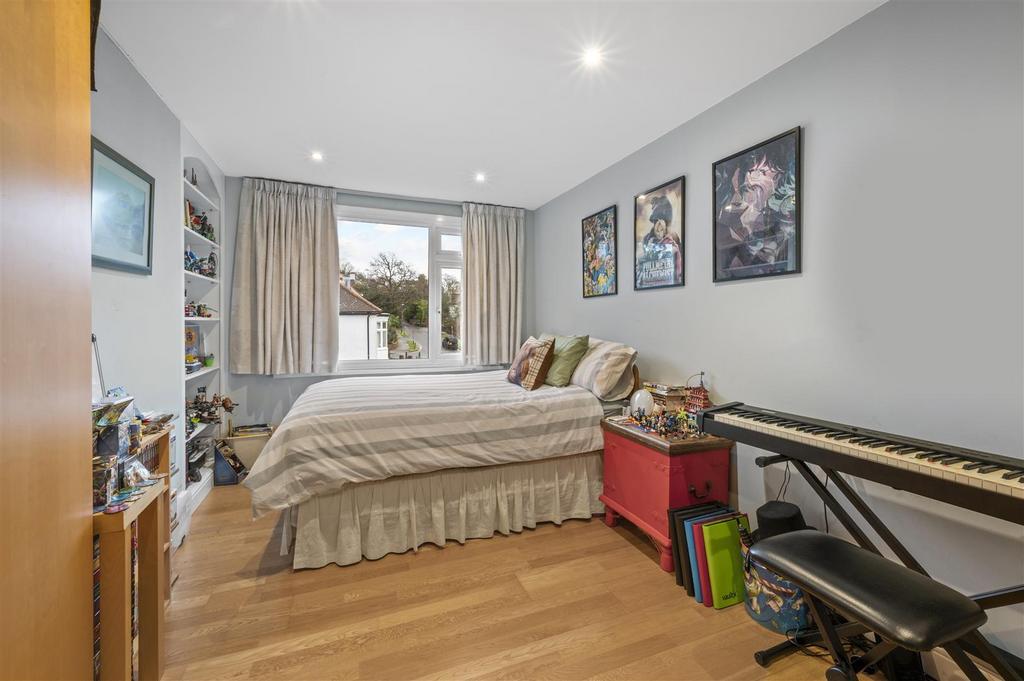 128 A Pepys Road-20.jpg