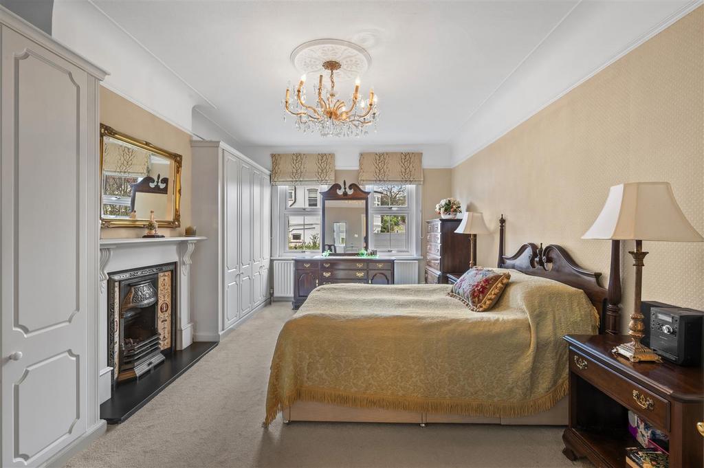 128 A Pepys Road-15.jpg
