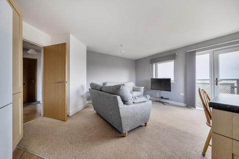 2 bedroom flat for sale, Abbey Close, Taunton TA1