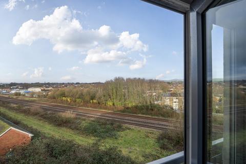 2 bedroom flat for sale, Abbey Close, Taunton TA1