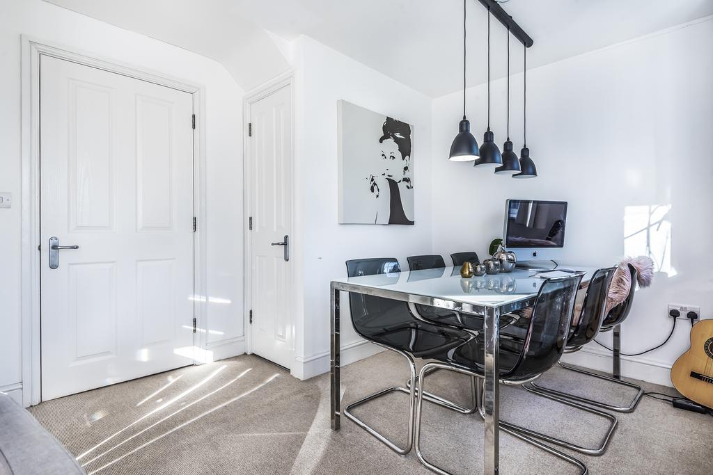 Dining room/storage