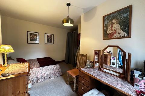 undefined, Milton Street, Denholme, Bradford, BD13