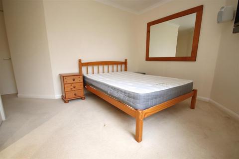 undefined, Broadmeadows, Cambridge CB4