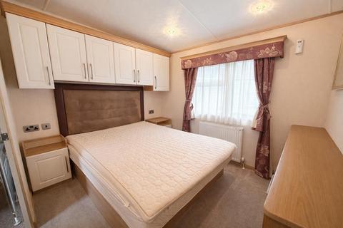undefined, Perowne Way Sandown