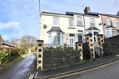 3 bedroom terraced house for sale, Bedwellty Road, Aberbargoed, CF81