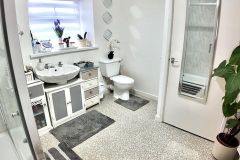 3 bedroom terraced house for sale, Bedwellty Road, Aberbargoed, CF81
