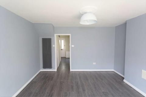 2 bedroom maisonette to rent, St Stephens Close, Walthamstow, E17