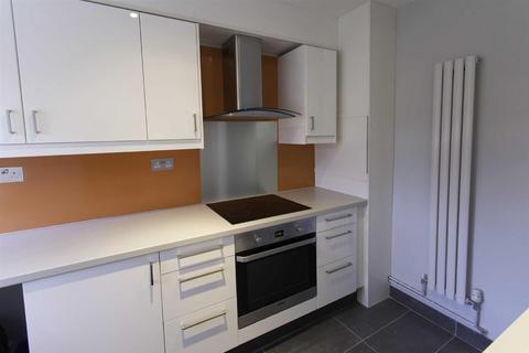 2 bedroom maisonette to rent, St Stephens Close, Walthamstow, E17