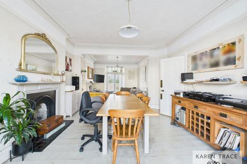 undefined, Victoria Road, St Austell PL25