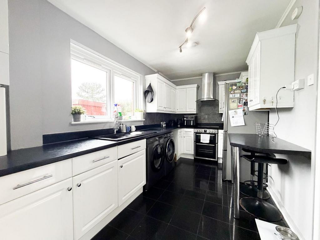 Kitchen breakfast room