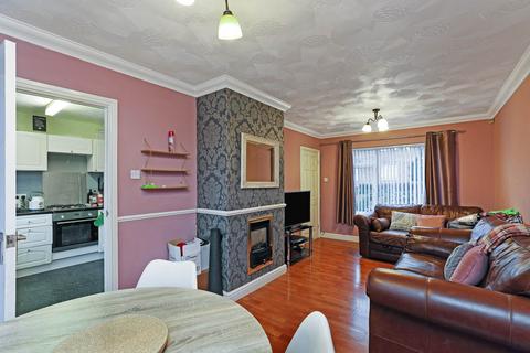 2 bedroom semi-detached house for sale, Redhall Close, Beeston