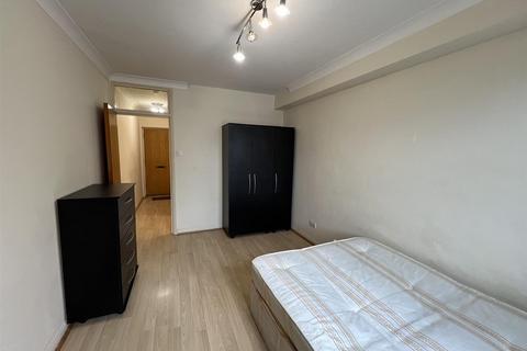 undefined, Brent Street, Hendon, London