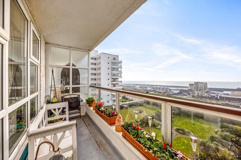 2 bedroom flat for sale, Marine Gate, Brighton BN2