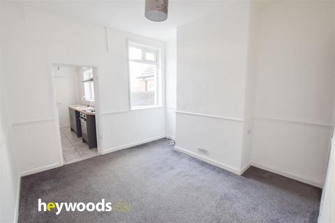 2 bedroom terraced house to rent, Newfield Street, Tunstall, Stoke-On-Trent