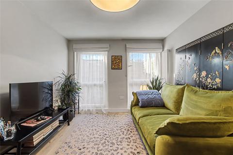 Theseus Walk, Islington, London, N1