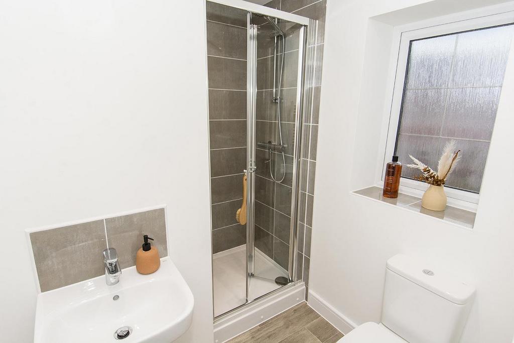 Master En-Suite