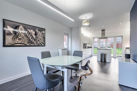 4 bedroom detached house for sale, Serse Close, Keynsham, Bristol