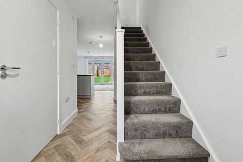 2 bedroom terraced house to rent, Chadwick Avenue, Bordon, Hampshire, GU35