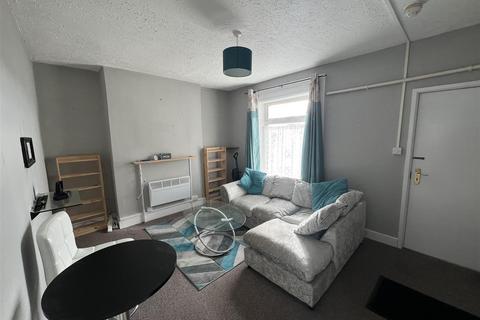 undefined, Cottage Grove, Portsmouth
