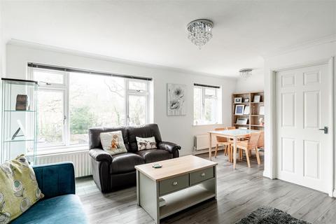 4 bedroom terraced house for sale, Station Approach West, Hassocks BN6