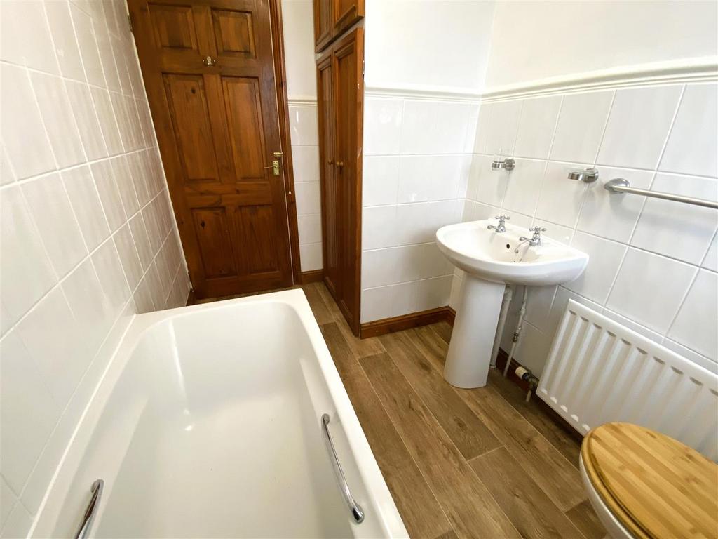 Bath.JPG