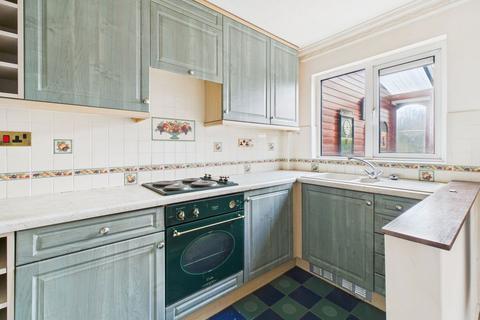 2 bedroom terraced house for sale, Newport Mews, Worthing, BN11 2HN