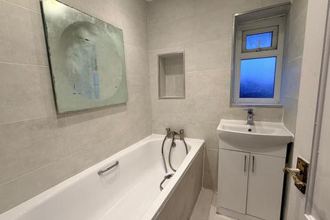 undefined, Sandstone Road, London SE12